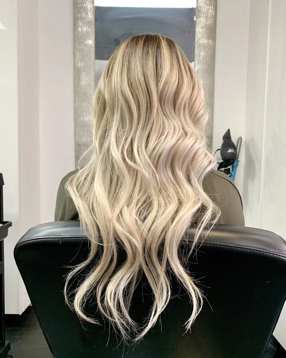 Long wavy hair styling result